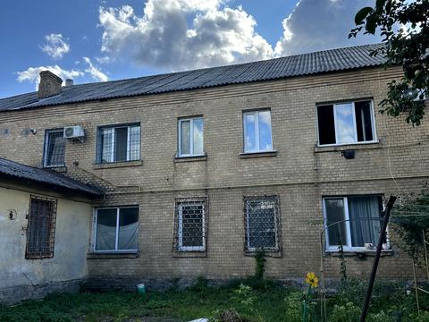 комерційна за адресою Дмитра Янченка вул., 2