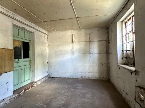 комерційна за адресою Дмитра Янченка вул., 2