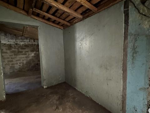 комерційна за адресою Дмитра Янченка вул., 2