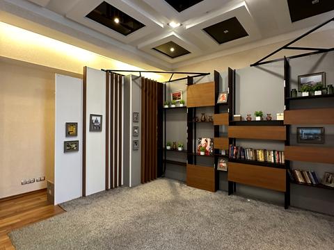 комерційна за адресою Почайнинська вул., 70