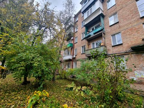 квартира за адресою Салютна вул., 22