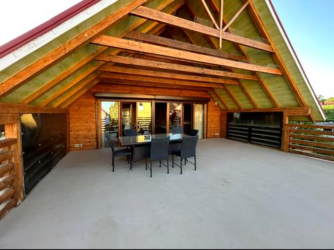 будинок за адресою Чорноморськ (Іллічівськ), Вишнева вул.