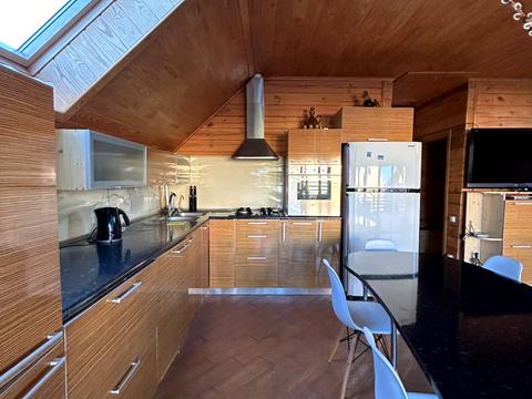 будинок за адресою Чорноморськ (Іллічівськ), Вишнева вул.