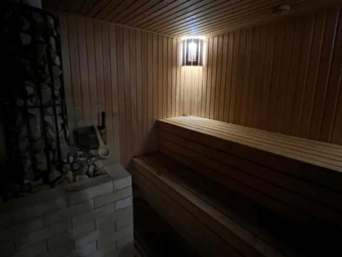 будинок за адресою Повітова вул.