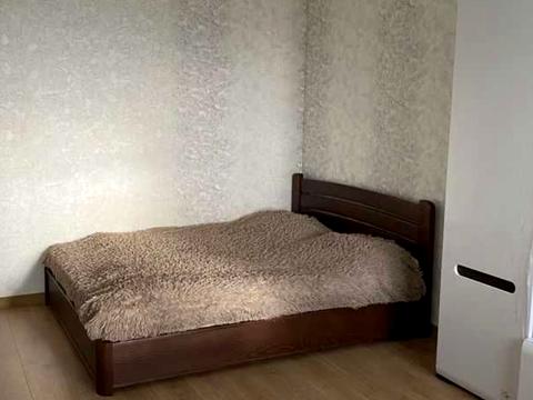 квартира за адресою Кобзаря бульв., 4