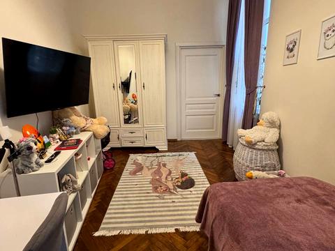 квартира за адресою Академіка Олександра Богомольця вул., 7