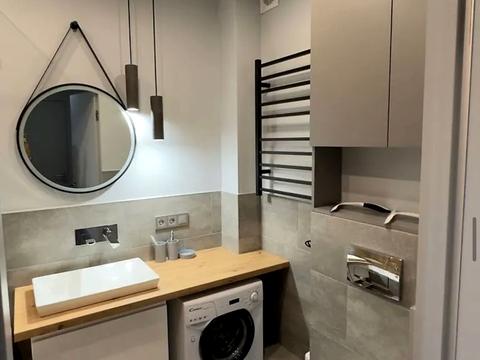 квартира по адресу Салютная ул., 2-Б