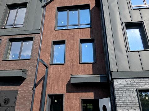 будинок за адресою Живописна, 19