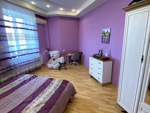 квартира за адресою Андріївська вул. (Кубасова), 41/43