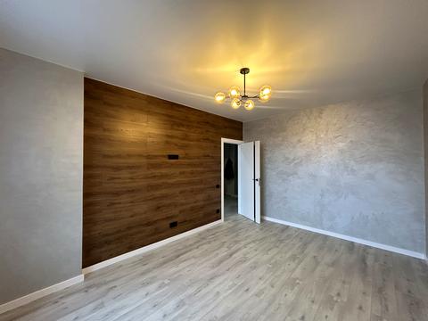 квартира за адресою Машинобудівників вул., 16