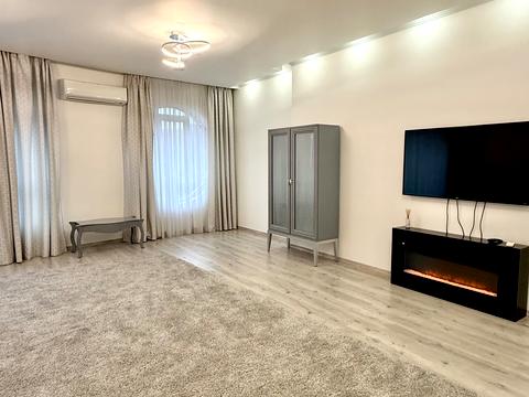 квартира за адресою Київ, Кловський узвіз, 7a