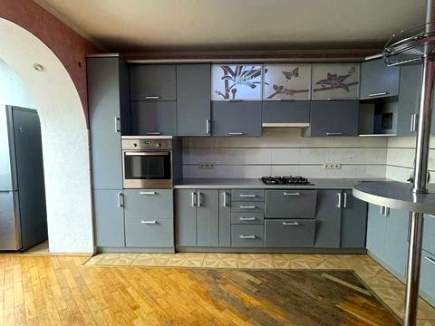 квартира по адресу Химиков ул., 25