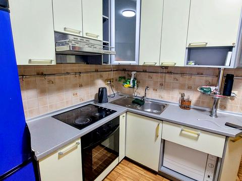 квартира за адресою Ревуцького вул., 36/2