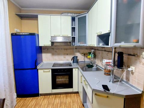 квартира за адресою Ревуцького вул., 36/2