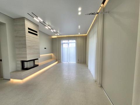 будинок за адресою Вишнева