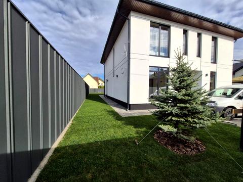 будинок за адресою Вишнева