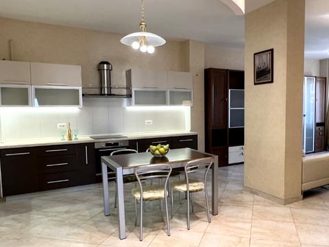 квартира по адресу Французский бульв., 15