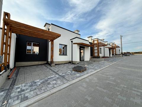 дом по адресу Новодворская ул.