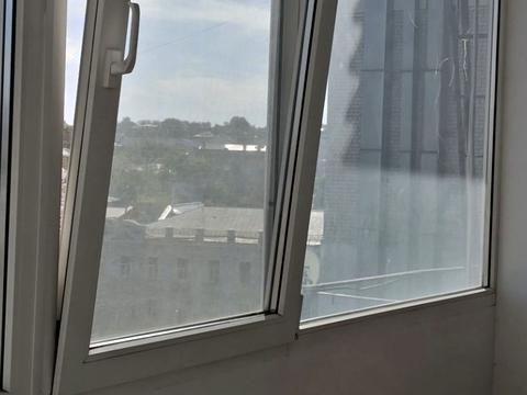 квартира за адресою Михайла Грушевського вул. (Карла Лібкнехта), 1