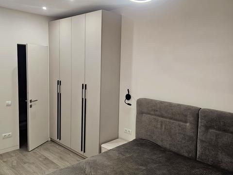 квартира за адресою Салютна вул., 2