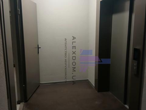 квартира за адресою Павла Чубинського вул., 15-А