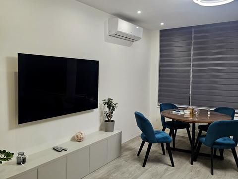 квартира за адресою Салютна вул., 2