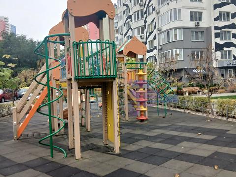 квартира за адресою Павла Чубинського вул., 15-А