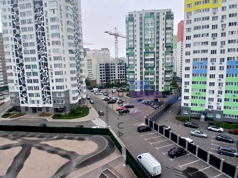 квартира за адресою Павла Чубинського вул., 15-А