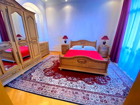 квартира за адресою Антоновича вул. (Горького), 4/6