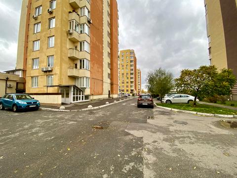 квартира по адресу Виставкова, 10