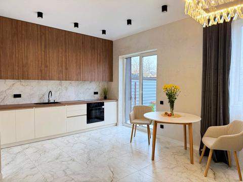 будинок за адресою Свято-Покровська