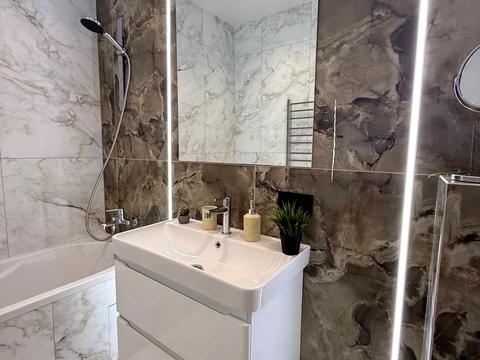 будинок за адресою Свято-Покровська