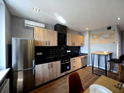 квартира за адресою Голосіївський просп. (40-річчя Жовтня), 95