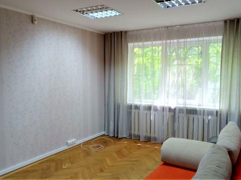 комерційна за адресою Костя Гордієнка пров., 1-А