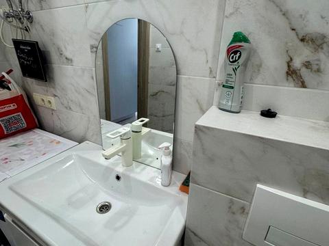квартира за адресою Профсоюзна вул., 9а