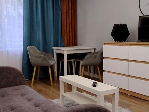 квартира за адресою Празька вул., 8