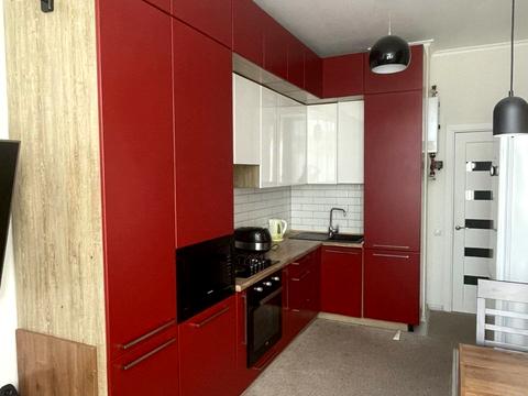 квартира за адресою Академіка Писаржевського вул., 8А