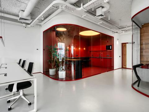 коммерческая по адресу Кловский спуск, 7