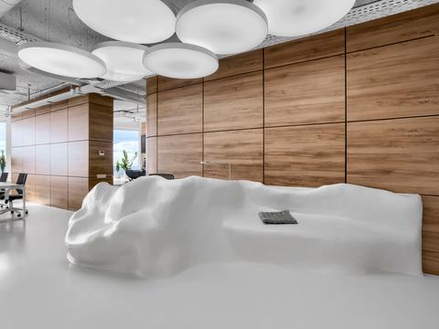 коммерческая по адресу Кловский спуск, 7