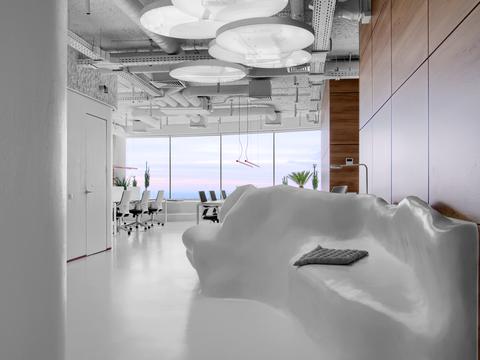 коммерческая по адресу Кловский спуск, 7