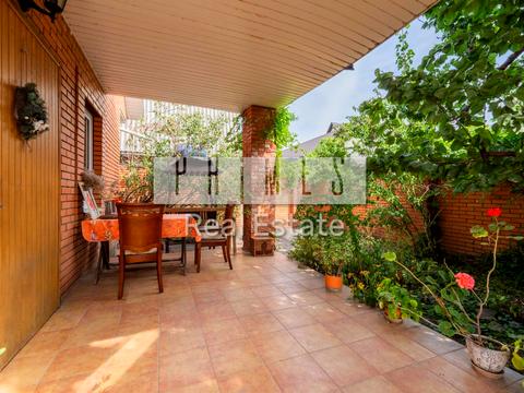 будинок за адресою 126-та Садова вул.