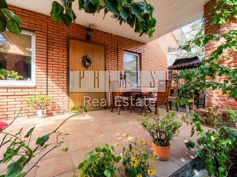 будинок за адресою 126-та Садова вул.