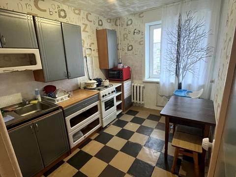 квартира за адресою Семафорна вул., 40