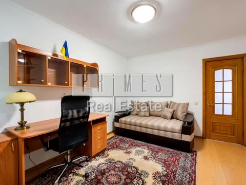 дом по адресу Східна