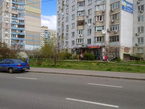 комерційна за адресою Петра Григоренка просп., 15