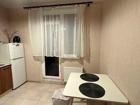 квартира за адресою Михайла Грушевського вул., 30г