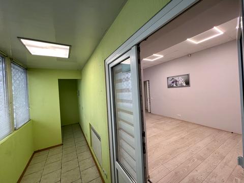 комерційна за адресою Оболонська вул., 7