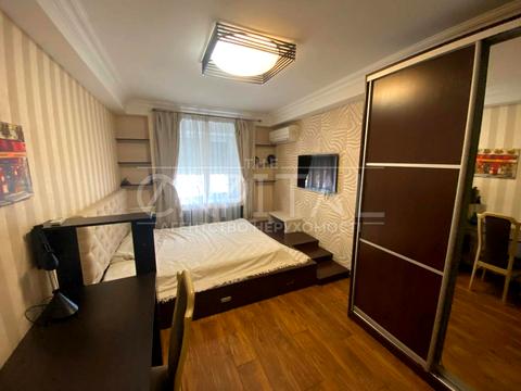 квартира за адресою Київ, Велика Васильківська вул. (Червоноармійська), 145