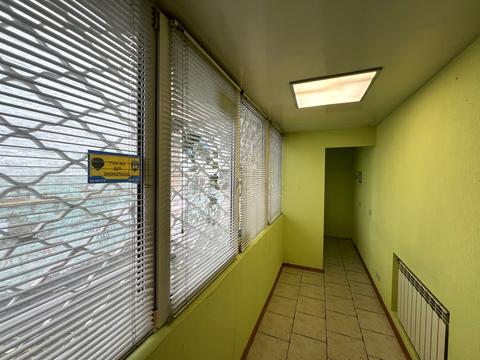 комерційна за адресою Оболонська вул., 7