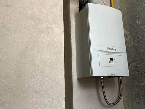 комерційна за адресою Миколи Пимоненка вул. (), 2